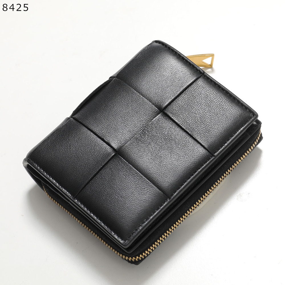 BOTTEGA VENETA Cassette Bi fold Wallet Maxi Intrecciato Leather